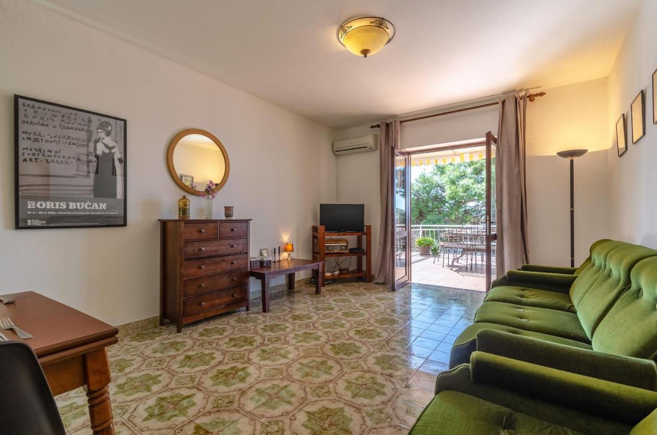 By The Sea Apartment Marta Prizba Εξωτερικό φωτογραφία