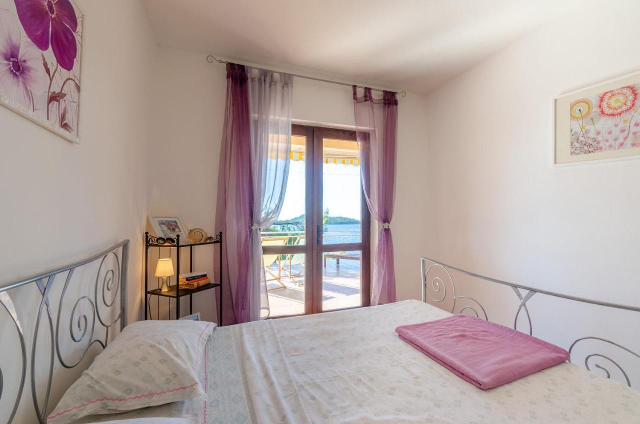 By The Sea Apartment Marta Prizba Εξωτερικό φωτογραφία